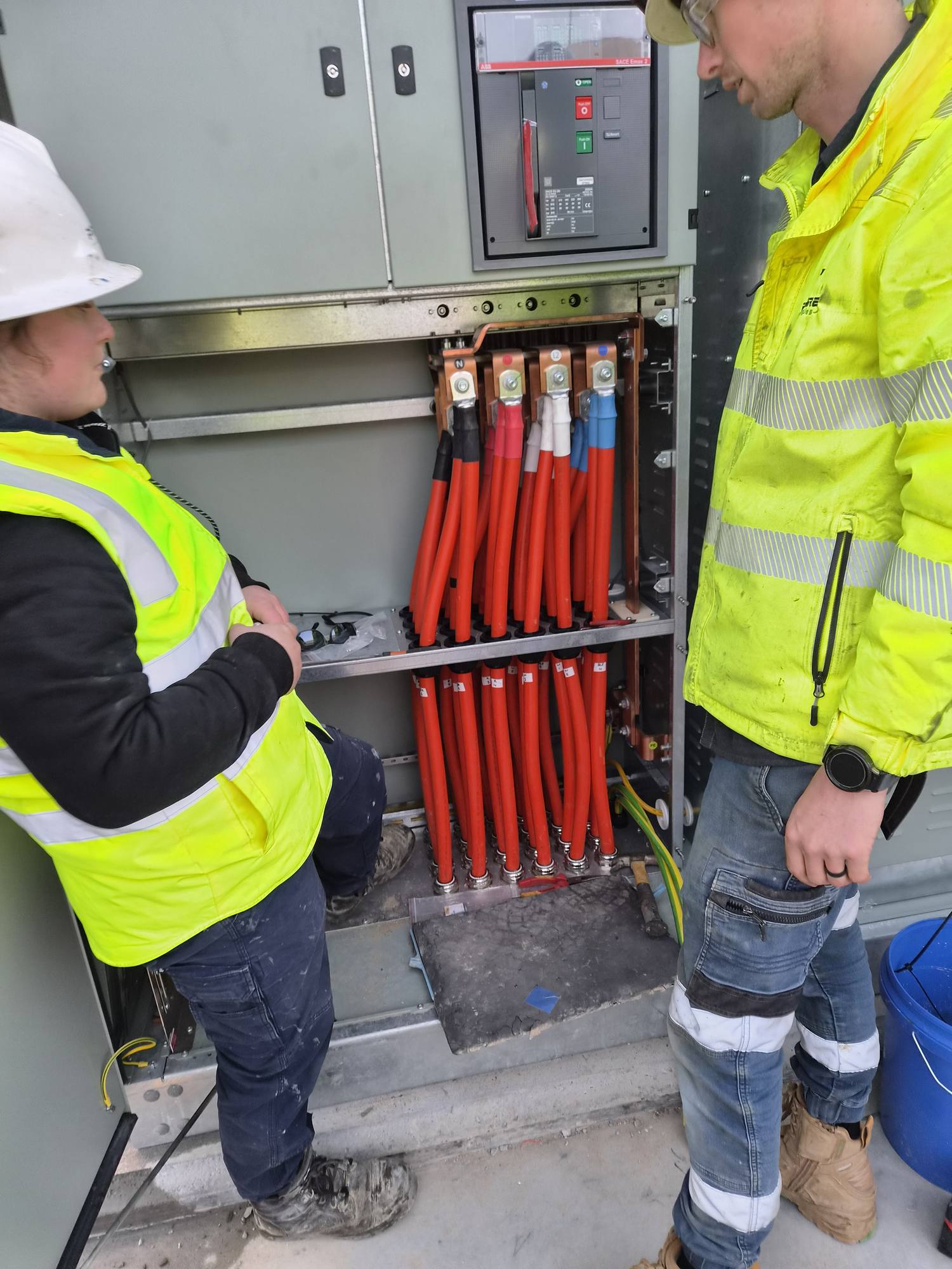 HV terminations
